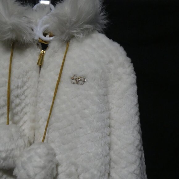 ECKO UNLTD RED | White Quilted Faux Fur Jacket with Pom Pom Hood Drawstring - Picture 6 of 16